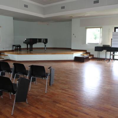 Auditorio Oscar Alfaro 1
